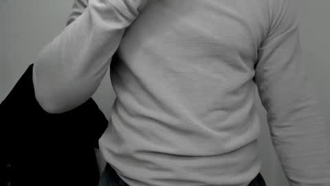 Snapshot of _layne chatting on December 14, 4:12 am Layne online show from December 14, 4:12 am