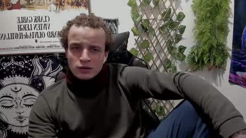 Snapshot of _layne chatting on March 3, 3:53 pm Layne online show from March 3, 3:53 pm