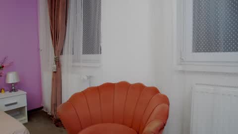 Lena Paul online show from February 26, 4:14 am