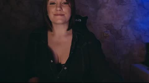 Snapshot of _letty_ chatting on February 14, 11:20 pm Letty online show from February 14, 11:20 pm