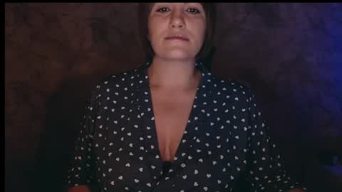 Snapshot of _letty_ chatting on October 8, 10:29 pm Letty online show from October 8, 10:29 pm