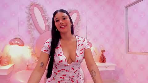 Snapshot of _lia_swan chatting on October 18, 4:15 am Lia Swan online show from October 18, 4:15 am