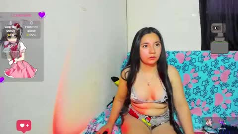 Snapshot of _litle_mily_ chatting on March 4, 9:00 pm Mily online show from March 4, 9:00 pm