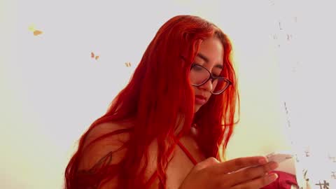 _loreana_ online show from January 15, 7:55 pm