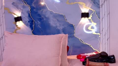 Lorrayne online show from October 8, 12:03 pm