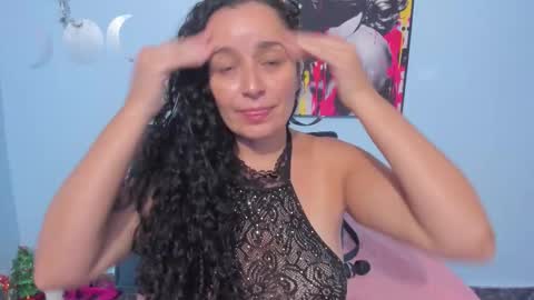  luna  sweet  online show from October 21, 8:09 pm