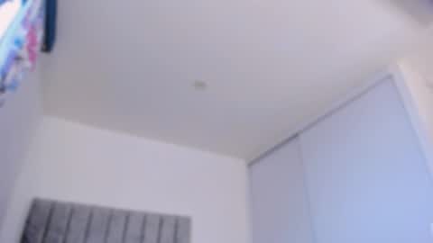 Snapshot of _lyuhasvart_ chatting on October 23, 9:35 pm online show from October 23, 9:35 pm