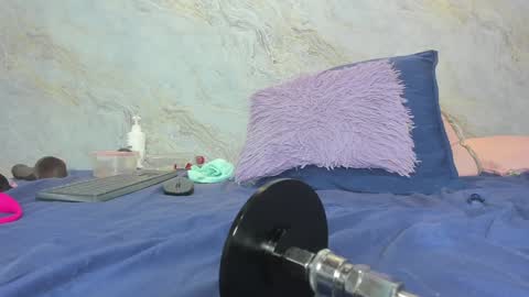 Snapshot of _maddy_miller chatting on January 20, 5:59 pm Maddy online show from January 20, 5:59 pm