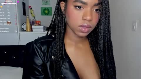 Snapshot of _marcela_22 chatting on December 2, 11:29 pm MARCELA online show from December 2, 11:29 pm