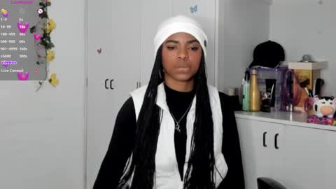 Snapshot of _marcela_22 chatting on February 12, 4:44 am MARCELA online show from February 12, 4:44 am