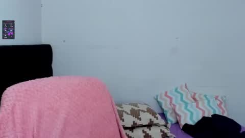 Snapshot of _marcela_22 chatting on February 25, 4:14 am MARCELA online show from February 25, 4:14 am