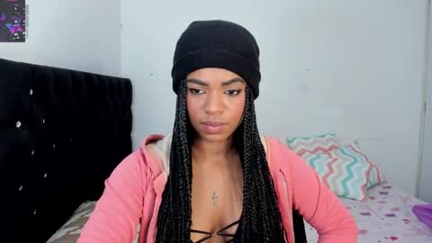 Snapshot of _marcela_22 chatting on March 1, 2:04 am MARCELA online show from March 1, 2:04 am