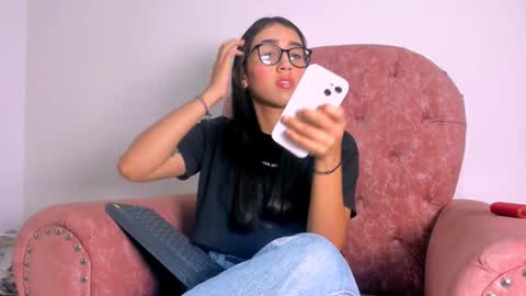 Maria online show from January 7, 2:19 pm