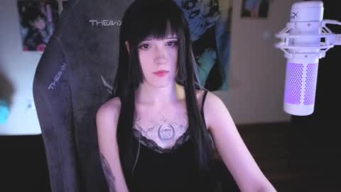 Snapshot of _mariko_ chatting on February 13, 2:52 pm Mariko online show from February 13, 2:52 pm