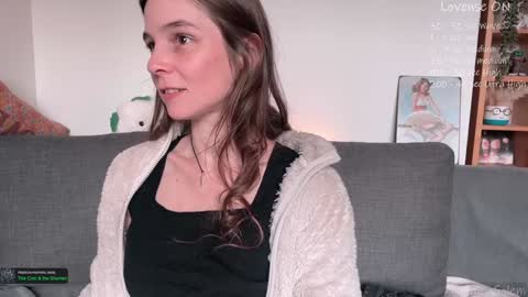 Snapshot of _meg chatting on November 30, 10:41 am Meg online show from November 30, 10:41 am