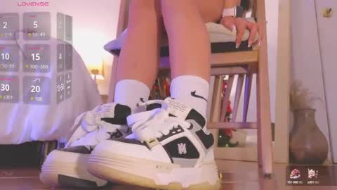 Megan online show from December 27, 11:10 pm