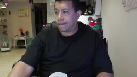 Panda  online show from October 22, 11:37 pm