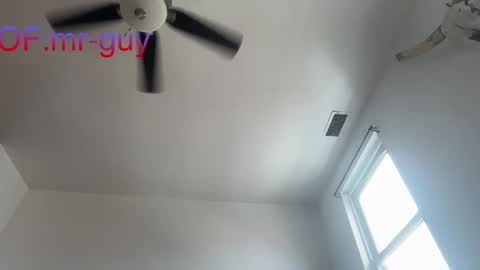 _mrguy_ online show from September 27, 4:45 pm