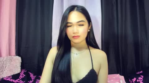 Snapshot of _myholyhole69_ chatting on October 2, 10:33 am monica online show from October 2, 10:33 am