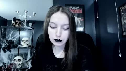 _naamah online show from December 2, 8:22 pm