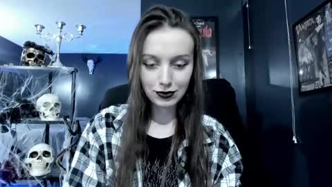 _naamah online show from December 18, 10:02 pm