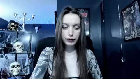 _naamah online show from December 24, 10:49 pm