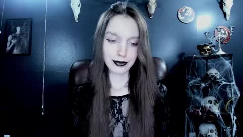 _naamah online show from September 19, 7:25 pm