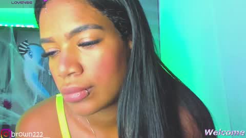 naomi brown online show from October 26, 2:17 am