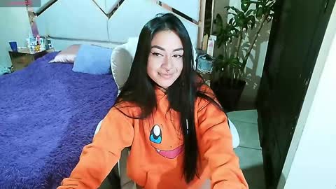 Natasha Rodriguez independent model online show from December 12, 6:47 am