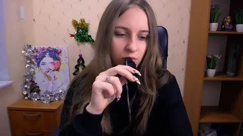 Nica online show from December 11, 12:12 pm