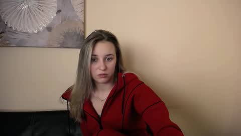 Nica online show from December 16, 9:58 am