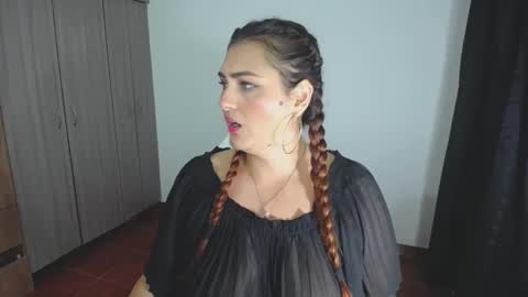 Nina  online show from December 29, 12:20 am