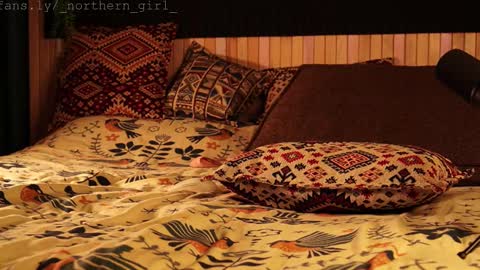 Snapshot of _northern_girl_ chatting on February 21, 2:06 pm Lady Jess from house of Dragonborns online show from February 21, 2:06 pm