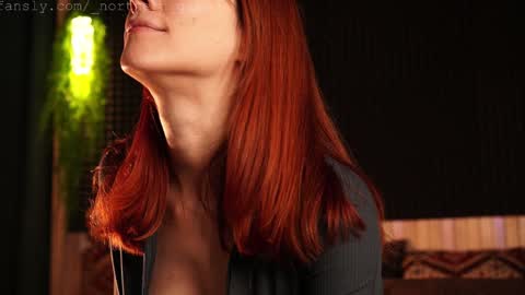 Snapshot of _northern_girl_ chatting on October 8, 12:14 pm Lady Jess from house of Dragonborns online show from October 8, 12:14 pm