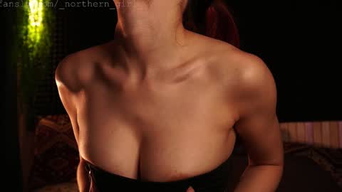 Snapshot of _northern_girl_ chatting on October 12, 9:30 am Lady Jess from house of Dragonborns online show from October 12, 9:30 am