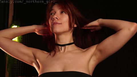 Snapshot of _northern_girl_ chatting on November 24, 2:17 pm Lady Jess from house of Dragonborns online show from November 24, 2:17 pm