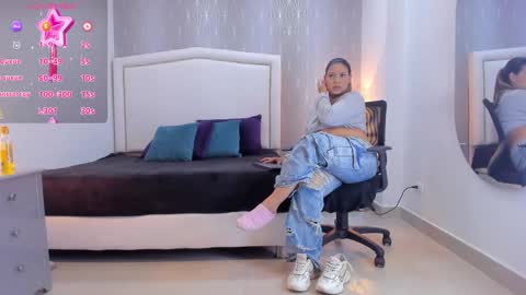  peach1  online show from September 16, 2:29 pm