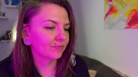  HADLY today day-off see u online 0112  online show from December 11, 8:50 pm