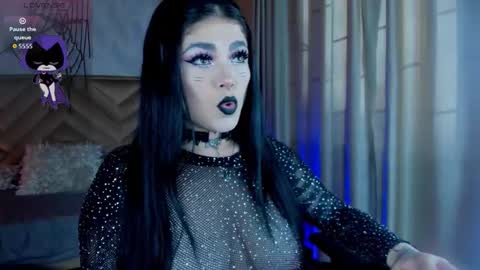 Raven online show from October 22, 11:32 am