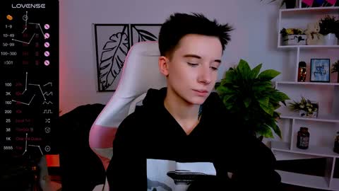 Rein online show from February 4, 9:38 am