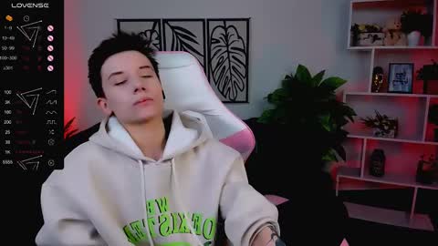 Rein online show from February 27, 7:44 am