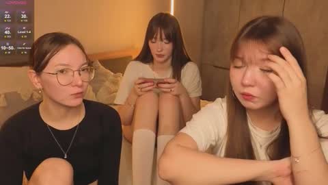 LISSAPVT IS OPEN online show from November 22, 4:06 pm