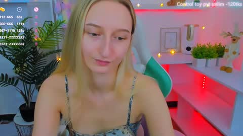 I am Rina online show from January 24, 9:49 am