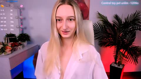 I am Rina online show from January 26, 6:38 am