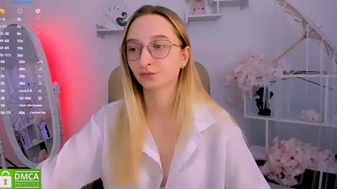 I am Rina online show from March 3, 6:26 am