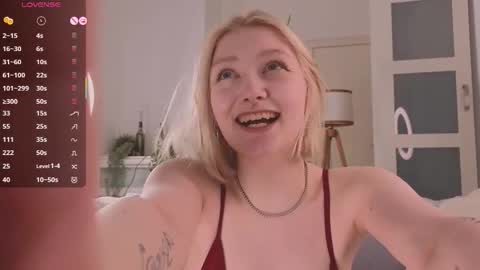 Snapshot of _rude_girl_ chatting on October 10, 4:06 pm Eve online show from October 10, 4:06 pm