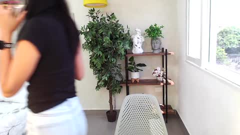 Sassy Girl online show from January 7, 6:24 pm