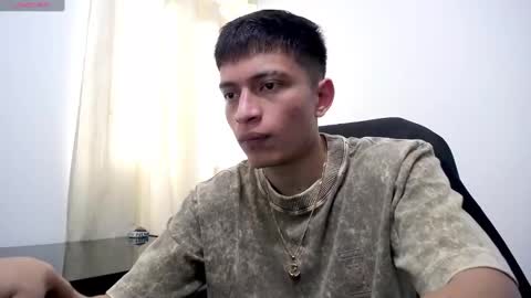 Juan Pablo-independent model online show from January 27, 9:11 pm