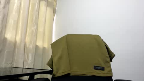 Juan Pablo-independent model online show from February 3, 10:00 pm