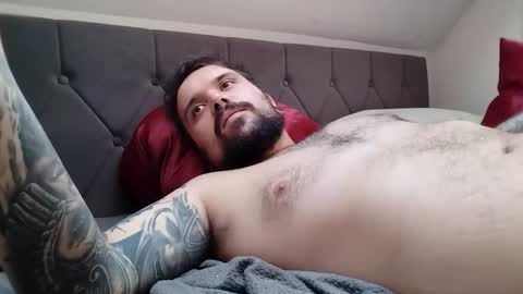 Snapshot of _smiley_bear27 chatting on November 27, 5:31 am _smiley_bear27 online show from November 27, 5:31 am